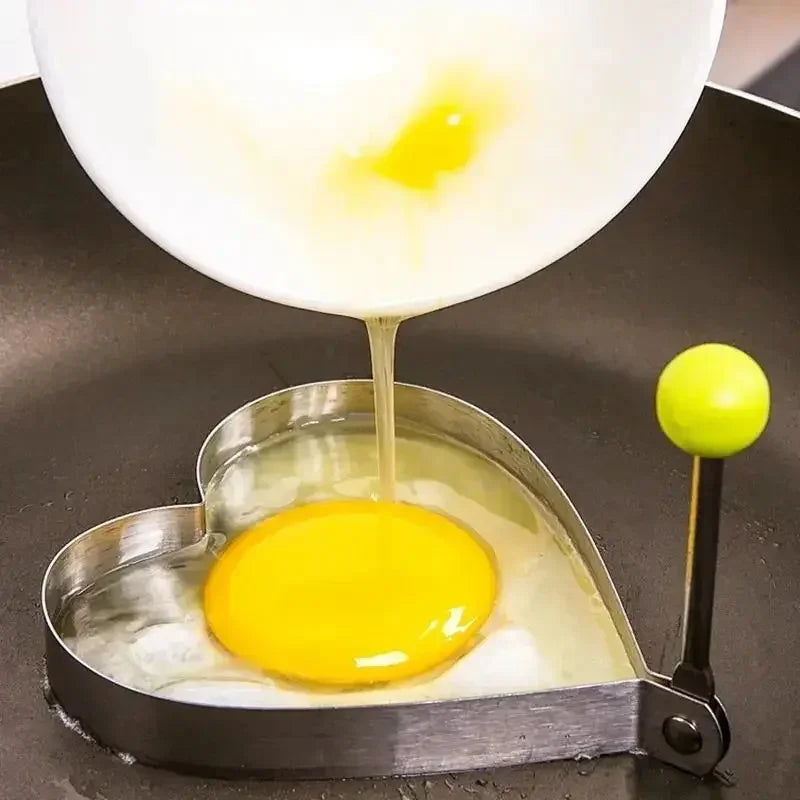 BreakFastArt – Heart-Shaped Omelette & Pancake Ring