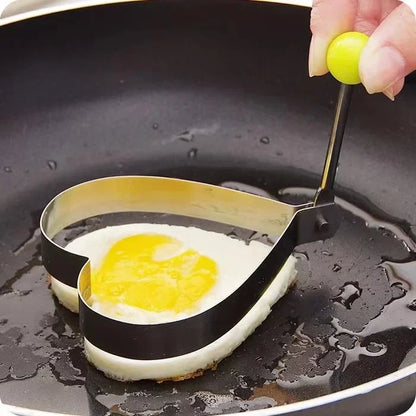 BreakFastArt – Heart-Shaped Omelette & Pancake Ring