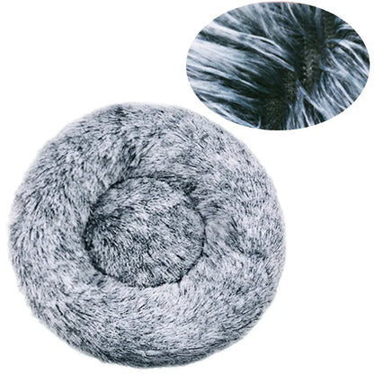 SnuggleNest Pet Bed – Round Plush Bed for Cats & Dogs (Winter Warm, 40–90cm)
